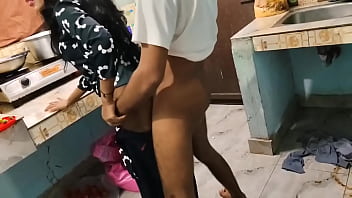 Bhabhi India Digilir Habis-habisan Sama Adik Ipar Yang Nafsu