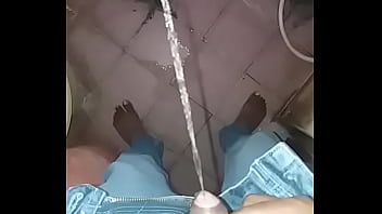 Kontol Desi Yang Mantap Menyemprotkan Air Seni