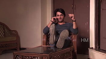 Istri Desi Terekam Kamera Saat Beraksi Mesra