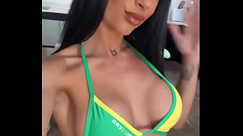 Beradegan Panas Dan Liar Bareng Dannydxxx Buat Brazzers Hari Ini