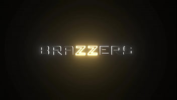 Nonton Adegan Panas Angela White Di Brazzers, Streaming Lengkap Di Zzfull.com
