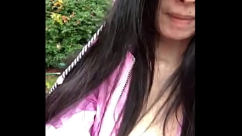 Gadis Asia Bugil Telanjang Basah-basahan Di Tengah Hujan Deras!