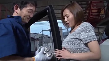 Istri Jepang Selingkuh Ngentot Dengan Montir Kontol Besar