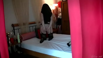 Gadis Tetangga Yang Mengintip Dihukum Dengan Nafsu Oleh Lilimissarab