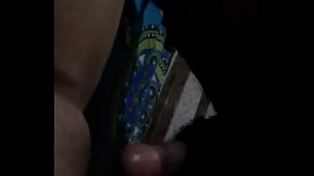 Bahasa Hindi Yang Menggoda