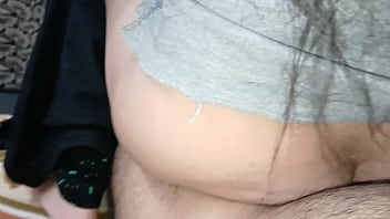 Gadis India Kurus Dan Seksi Digoyang Kontol Besar Pria India, Desahan Erotis Dan Suara Cipokan Basah Terdengar Jelas