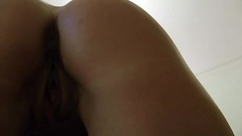 Ibu Tiri Menggoda Dan Memuaskan Anak Tirinya Dalam Video Pov Yang Intim