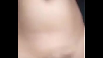 Gadis Desi Dengan Memek Yang Menggoda