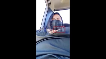 Mengocok Perut Di Bis Umum Dengan Memamerkan Payudara Saat Pulang