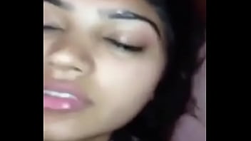 Gadis India Seksi Yang Menggoda