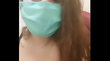 Gadis Indonesia Pamer Payudara Dan Main Memek Di Live