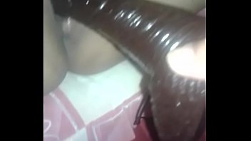 Memek Perempuan Indonesia Yang Basah Dan Hangat Ditusuk Dildo Hitam Besar