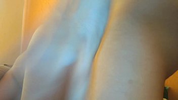 Sekretaris Menjerit Minta Kontol Di Pantatnya