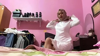 Melihat Memek Clara Hijabers Yang Menggairahkan