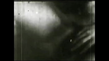 Ibu Tiri Yang Bergairah Suka Main Dengan Keluarga Sendiri