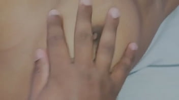 Adik Tiri Sri Lanka Yang Hot Dan Mesra Dengan Kakak Tirinya Di Ranjang