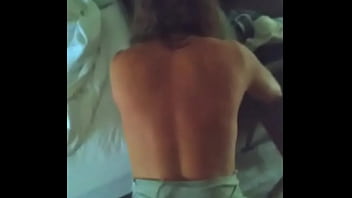 Candi Annie, Milf Seksi Yang Masih Mengantuk, Menunduk Untuk Ditembak Dari Belakang Pagi-pagi Dan Pantatnya Penuh Dengan Cairan Pria