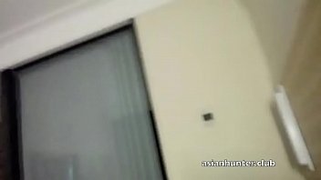 Ling Si Pemalu Dari China Di Asianhunter.club Digerogoti Dari Belakang Dan Pantatnya Ditampar Sampai Memerah