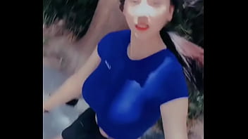 Gadis Asia Montok Dengan Payudara Dan Pantat Yang Menggoda