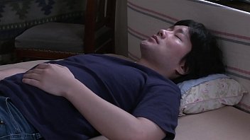 Melihat Payudara Ibu Yang Basah Dan Menggoda, Kuroki Mari