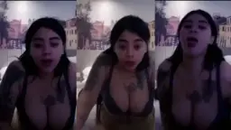 Douna Bergairah Dengan Tato Yang Menggoda