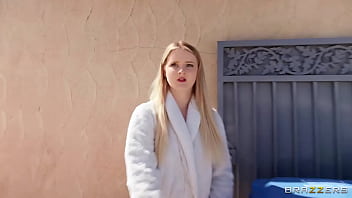 Menggila Di Kepalanya: Nikmati Adegan Panasnya Di Zzfull