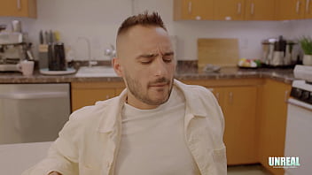 Gairah Terlarang: Milan Menggila Di Ranjang Ibu Pacarnya, Lilian Stone