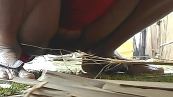 Bulu Lebat India Basah Menggoda