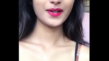 Gadis Desi Menggoda Dengan Kedip Mata Yang Menggairahkan