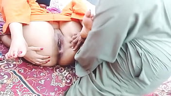 Istri Pakistan Bayar Tagihan Bulanan Dengan Lubang Pantatnya – Bicara Seks Panas Audio Hindi Jernih