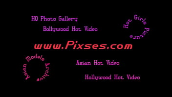 Adegan Panas Tante India Yang Menggoda