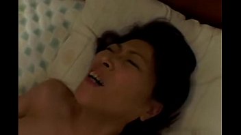 Cewek Tiongkok Seksi Dan Panas Di 122cams.com Main Jari Dan Dientot