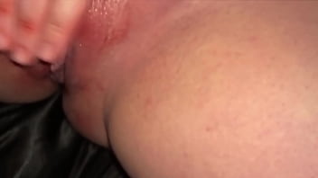 Gadis Arab 18 Tahun Perawan Dari Los Angeles As, Pussy Basah Sempurna, Main Jari Dan Masturbasi Dalam Pertama Kali, Ekspresi Asmr Menggairahkan Hingga Klimaks