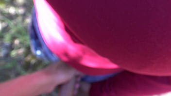 Ibu Tiriku Dari Turki Membiarkanku Memuaskan Hasrat Di Celah Berbulu Miliknya