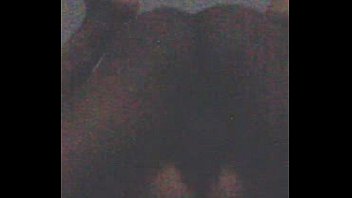 Gadis Putih Dengan Kote Hitam Digencet Habis-habisan Sama Pria India