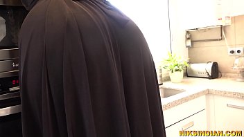 रज़िया भाभी ने दशहरे के दिन सूरज भैया की लंड से अपनी तंग चूत और गर्म गांड मचवाई