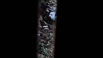 Desi Mengencingi Dan Buang Air Kecil 4.avi