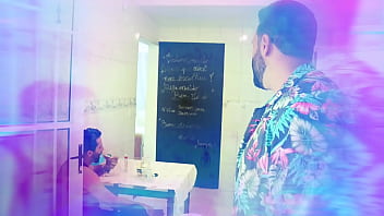 Pesta Selangkangan Di Kompleks: Menantu Ganas Sanggama Penyewa, Mertua Mengintip Dengan Nafsu Membara