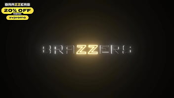 Minyak Membasahi Tubuhnya Di Malam Ulang Tahun, Nikmati Diskon Eksklusif Di Situs Resmi Egypt/brazzers Dengan Kode Xvpromo