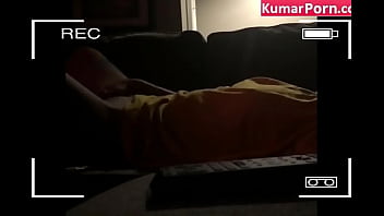 Gadis Tiongkok Buka-bukaan Di Kamera Rahasia