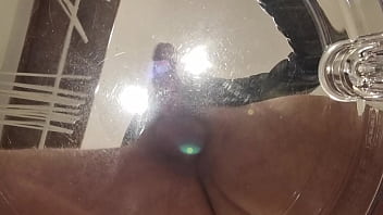 Papa Gemas Meletuskan Sperma Deras Dan Memamerkan Kontol Kerasnya | Crotan Deras Dan Goyangan Dengan Erangan – Ayah Seksi Italia