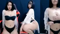 Marscha Cantik, Pantat Semok Dan Toket Tobrut Menggoda