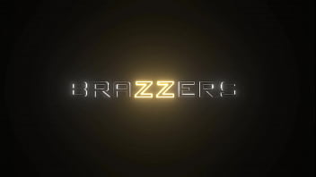 Dihabisi – Alexis Tae / Brazzers / Tonton Lengkap Di Www.zzfull.com/lithe
