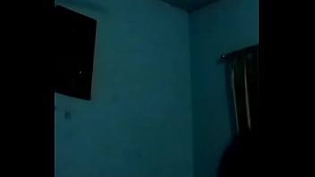Bhabhi Desi Menggoda Di Depan Kamera Dengan Tubuh Seksi