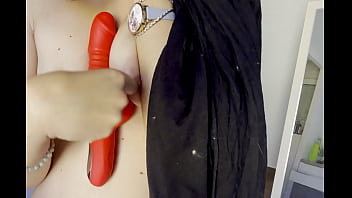 Putri Arab Menggoda Dengan Jari Basahnya, Mengirim Video Panas Untuk Kekasih Yang Merindukan Tubuhnya.