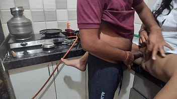 भारतीय लड़की का जंगी सैक्स