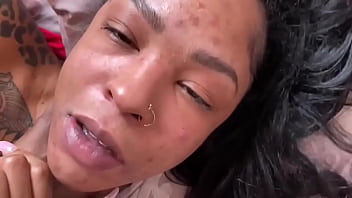 Ganti Ibu Tiri Dengan Nona Panas Di Malam Tahun Baru