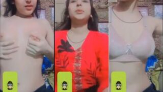 Gadis Desi 18 Tahun Telanjang Dan Menggoda Di Video Call