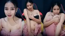 Kigkin Marcha Cantik Meremas Payudara Dan Mengaduh Nikmat
