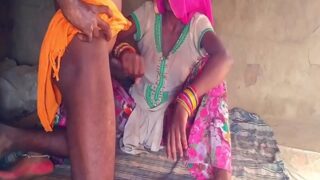 Video Panas Desi India: Tante Rajasthani Dan Pria Gagang Beraksi